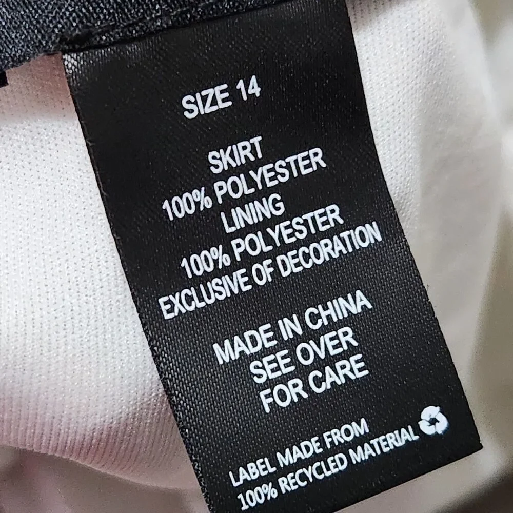 Iz Byer Skirt Size 14 Lightweight Lined Zipper.   New